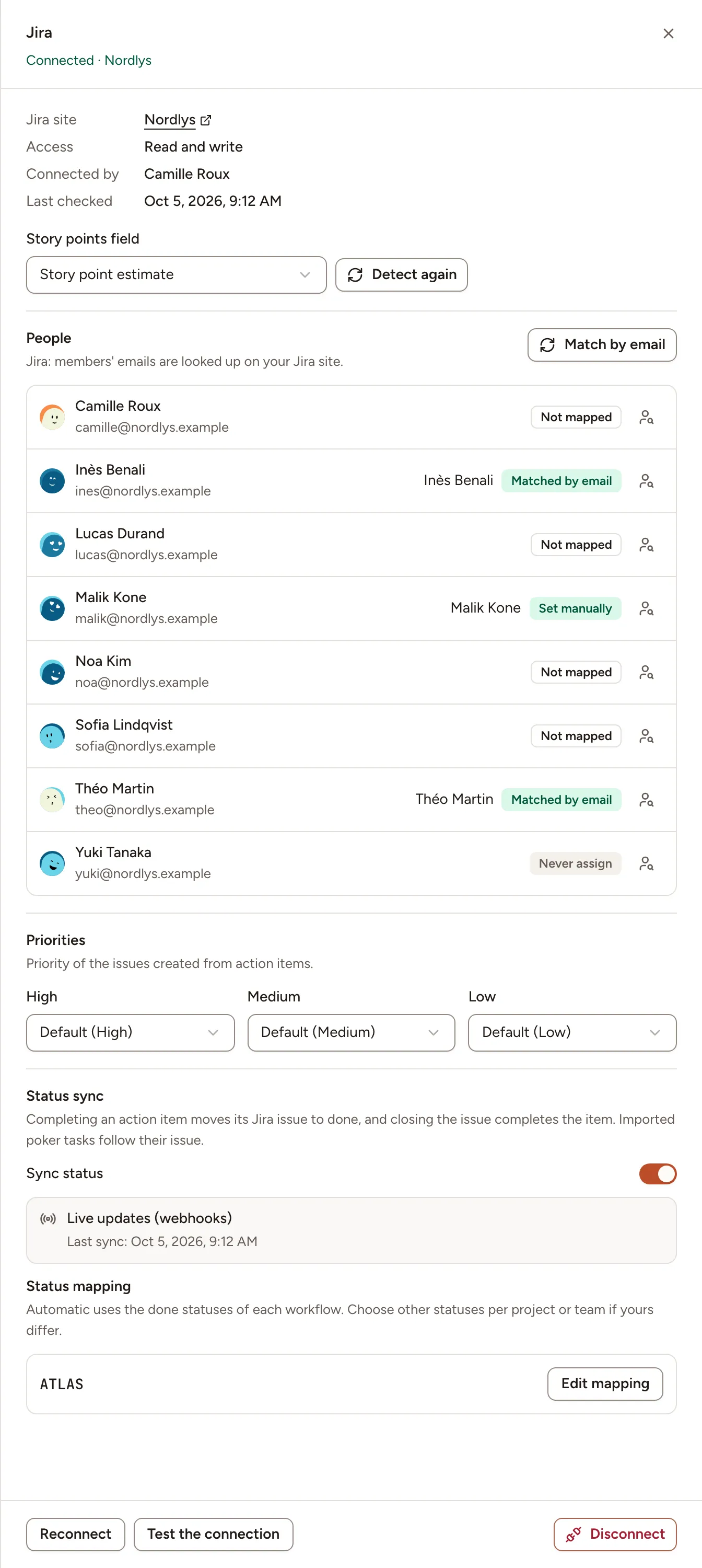 The Jira panel of a connected team: the site and its access, the story points field, the people and their Jira accounts, the priorities, and the status sync with live updates